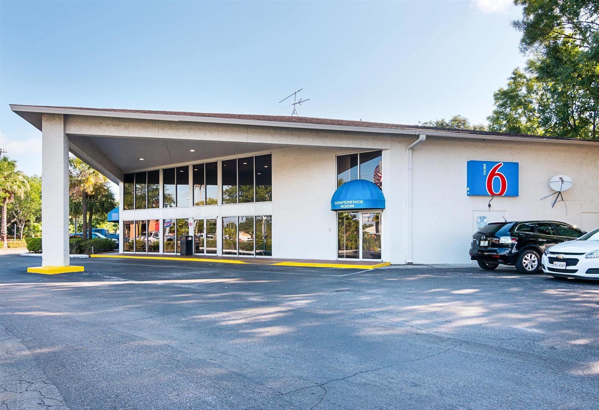 Motel 6-Tampa, Fl - Fairgrounds Heartland Екстер'єр фото